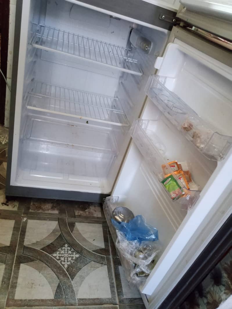 Small Size Bell Fridge for Sale 5 Month Guarantee 8
