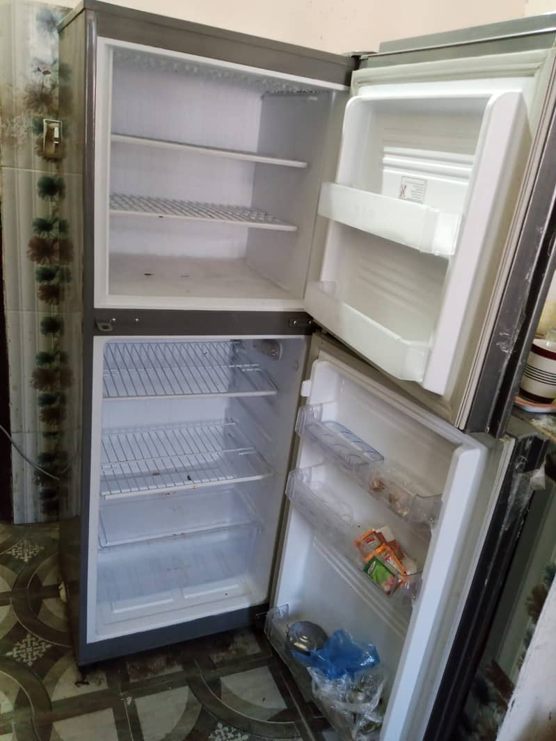 Small Size Bell Fridge for Sale 5 Month Guarantee 10