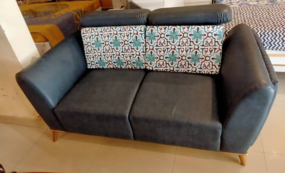 new 2 seater sofa set 4