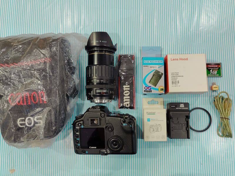 New Canon 30d Dslr Camera with 35-135 lens 1