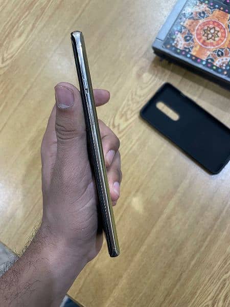 OnePlus 8  8/128 good condition 6