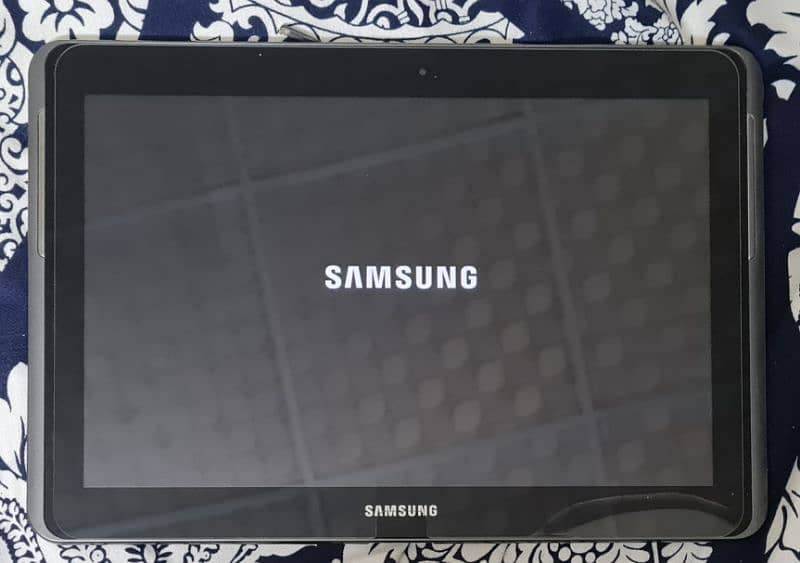Samsung Galaxy Tab 2. screen 10.1 inh 3