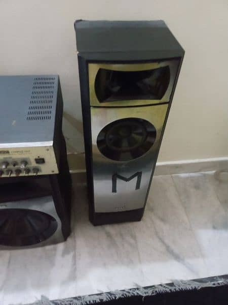 just like brand new amplifier with woofers speakers 3