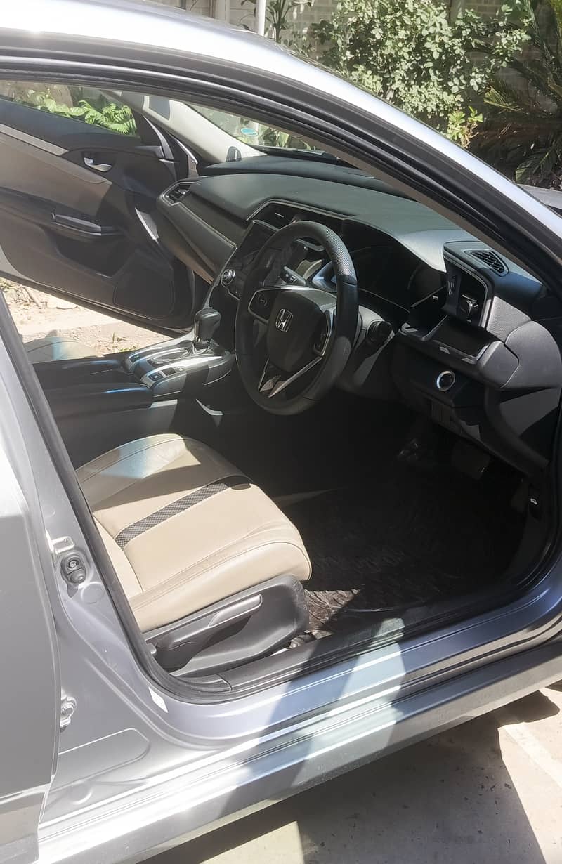 Honda Civic Oriel 1.8 2019 for sale 5