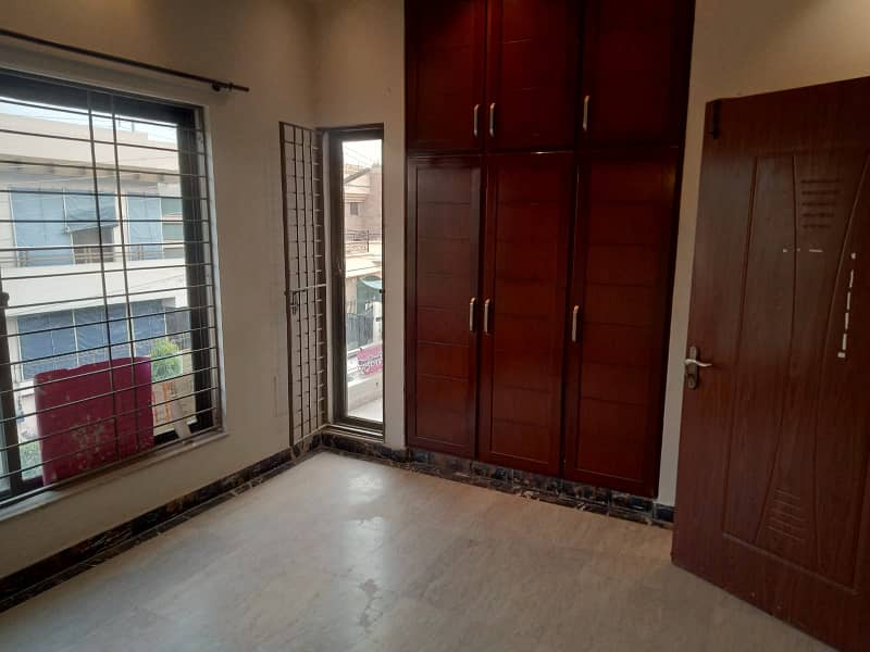 5 Marla Full Beautiful House for Rent in Hot Location in Z Block Phase 3 DHA Lahore 14