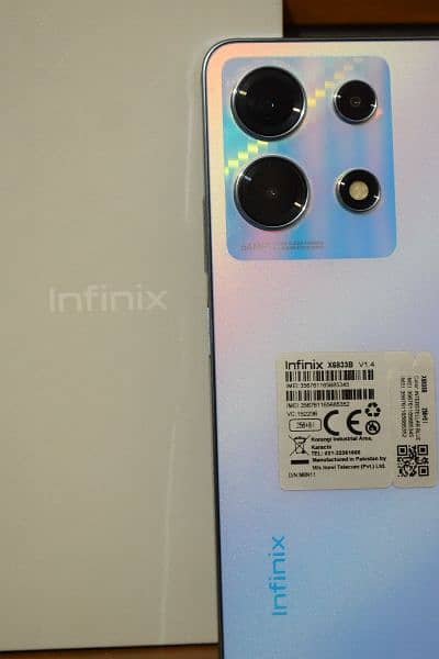 infinix note 30 for sale in excellent condition ! 3
