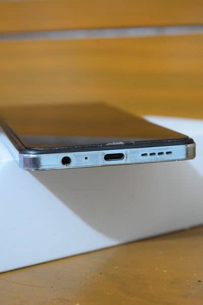 infinix note 30 for sale in excellent condition ! 4