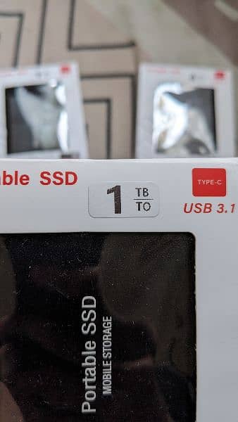 1 TB PORTABLE SSD DRIVE 3