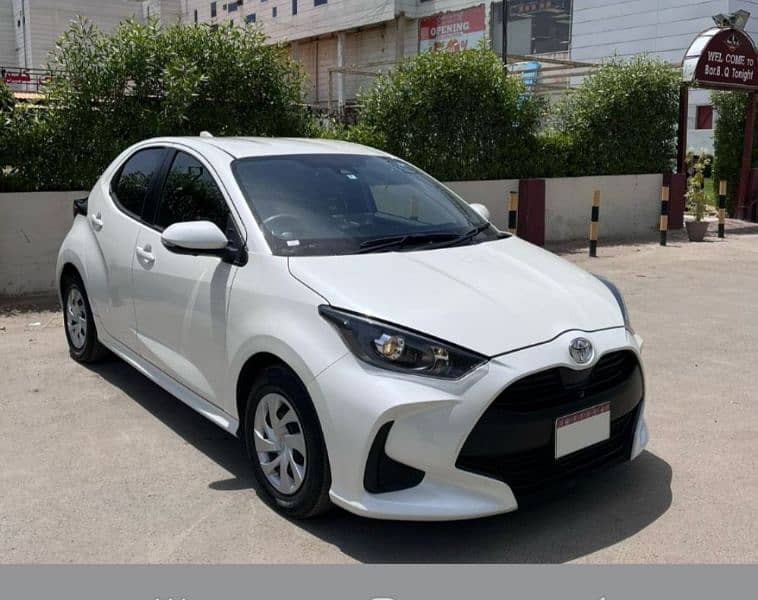 Toyota Yaris hatch back 2020 G package 3
