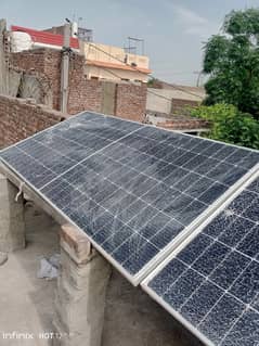 550watt jinko broken 2 solar panel each price 4999 Jazz03072908703