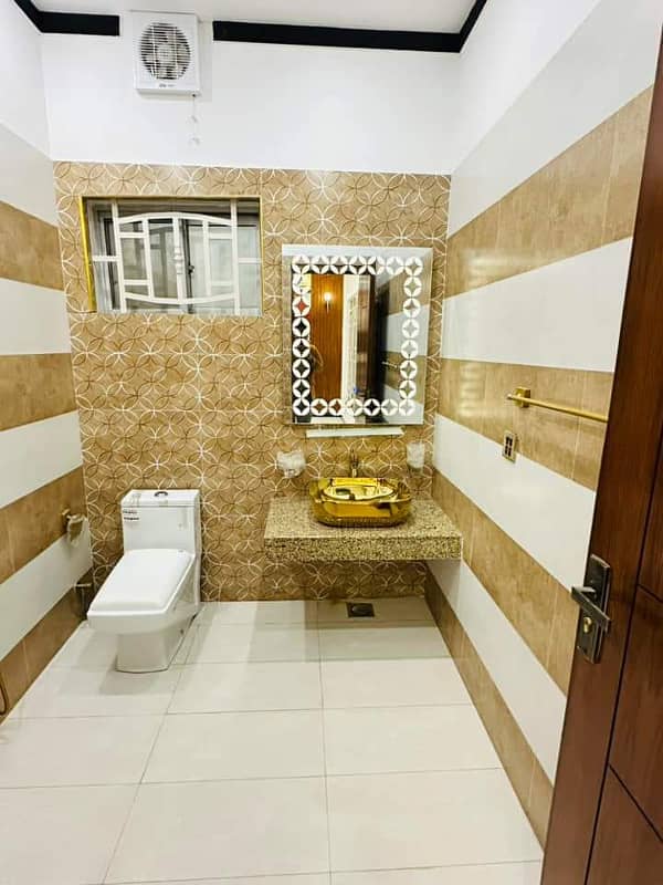 10 Marla Luxury House For Sale In Sector B Near to Talwar Chowk Bahria Town Lahore 33