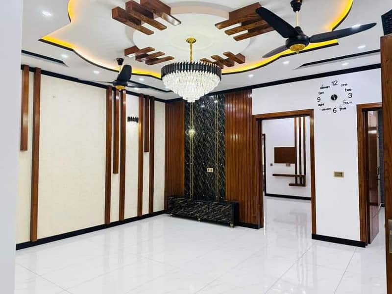 10 Marla Luxury House For Sale In Sector B Near to Talwar Chowk Bahria Town Lahore 41