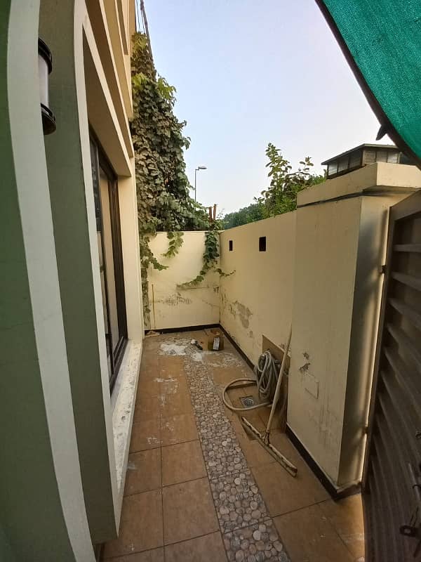 5 Marla Beautiful Used House For Sale in BB Block Bahria Town Lahore 1