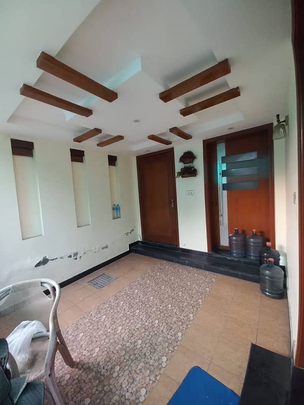 5 Marla Beautiful Used House For Sale in BB Block Bahria Town Lahore 12