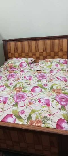 dabal bed. good condition. comfortable for using