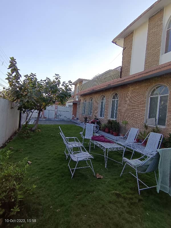 BEAUTIFUL ONE KANAL HOUSE FOR SALE IN CHAKLALA SCHEME 3 1