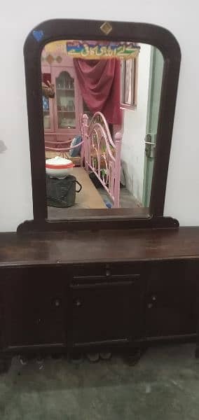 Dressing table 1