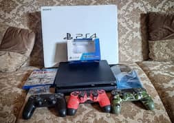 PS4 slim 1 TB Sealed with 3 controllers