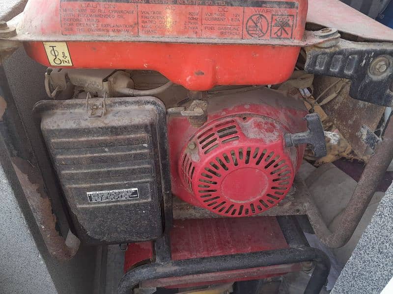 Elemax and Honda generator in 100 % good working condition 0