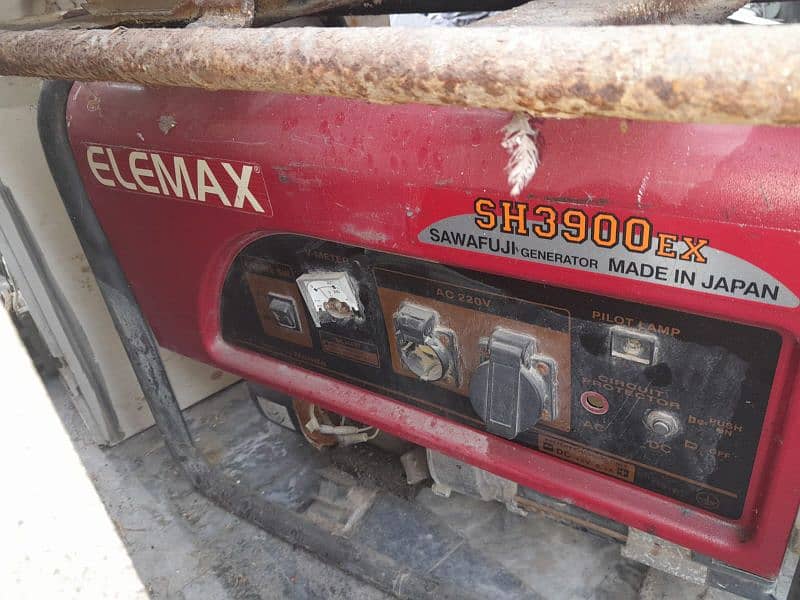 Elemax and Honda generator in 100 % good working condition 5
