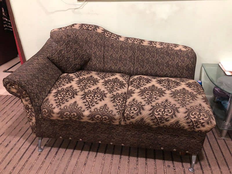 7 seater sofa set for sell 3