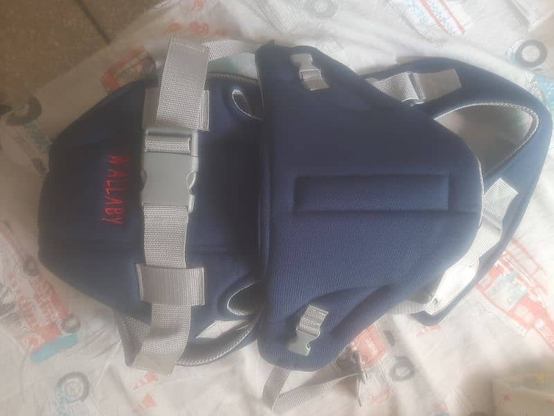 Wallaby Baby carrier 4