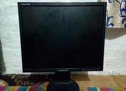 Samsung LCD monitor 19 inch for sale
