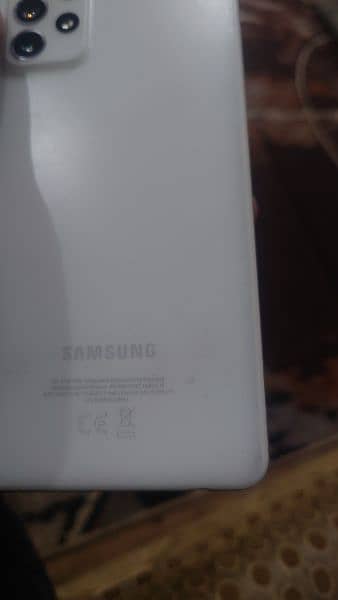Samsung galaxy a72 8/128 6