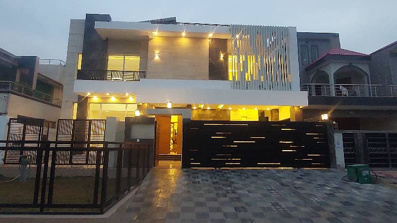 G-13 Islamabad 50x90 House 1 Kanal For Sale Front Open Extran Land Luxierious Class 20