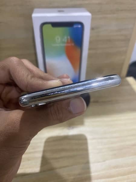 iPhone X 256 GB PTA Approved 4