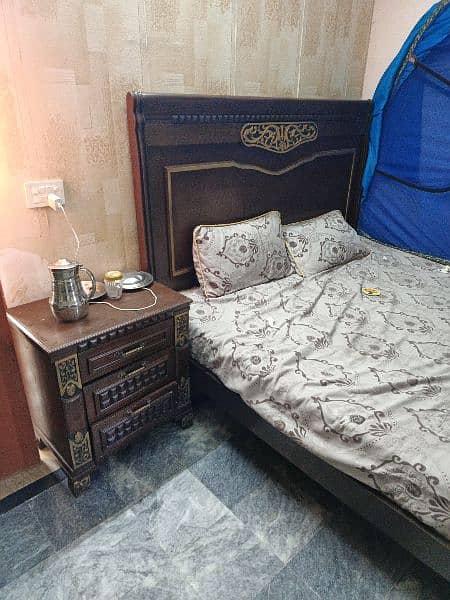 for sale bed set, dressing table and couch 3