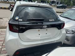 Yaris imported  pearl white  with auction sheet 0