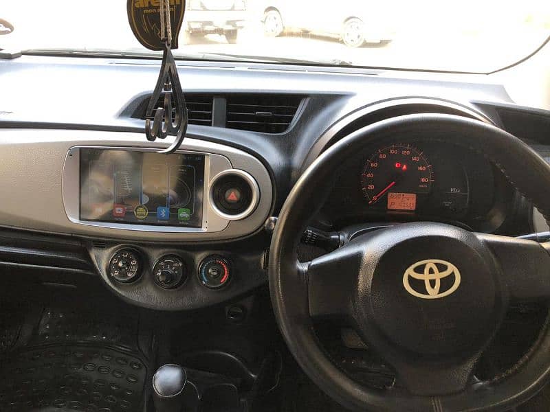 Toyota Vitz push start for sale 6