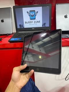 Ipad 7th and 8th generation 32gb with free gift 0