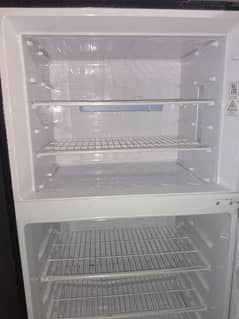 Kenwood Refrigerator 0