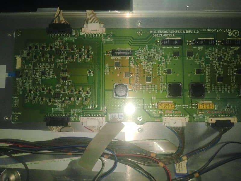 LG Led DMG Panel 84UB980 1