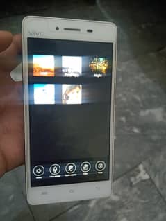 Vivo y51A 4/64 8500rs with charger