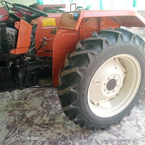 480 Tractor for sale 03007568214 1