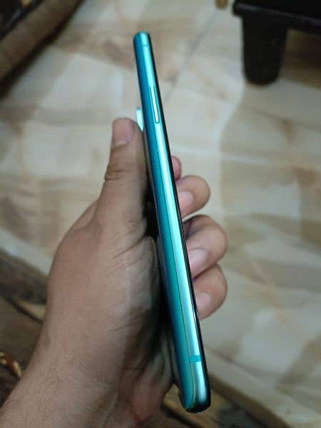 OnePlus 8t 12 gbram 256gb memory 0