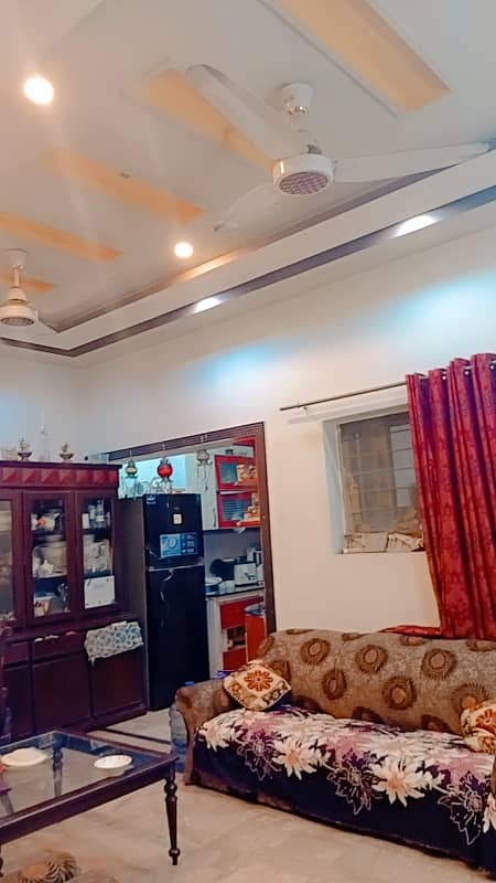 5 Marla lower portion rent in bhatti colony Model town link road lahore 2