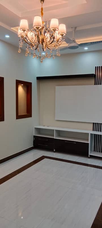 Upper portion available for rent top city Islamabad 11
