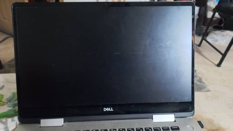 DELL INSPIRON 15 7586 2in1 - touch and type 3