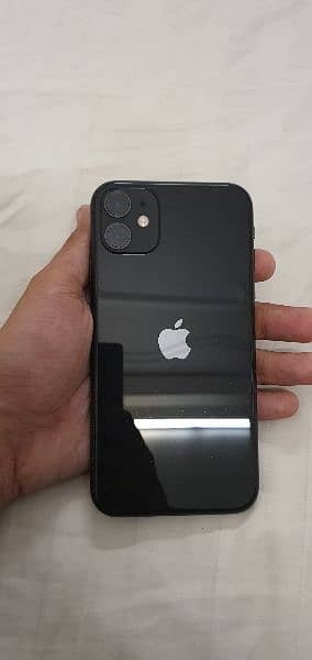 iPhone 11 - For Sale In Perfect Condition 4