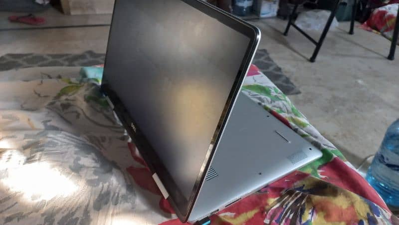 DELL INSPIRON 15 7586 2in1 - touch and type 7