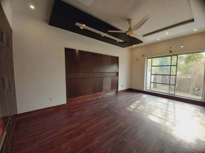 10 marla Slightly use corner Fully basement ultra modern design most luxurious bungalow for sale in DHA phase 5 Lahore 15