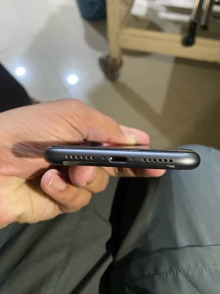 IPHONE 11 non pta sim time available jv 64 5