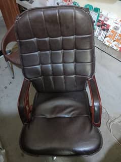 Executive Chair 0