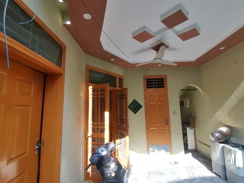 6 Marla Dubble storey House for sale in college Road Lahore 25