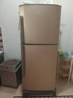 Refrigerator for sale in Good condition 0
