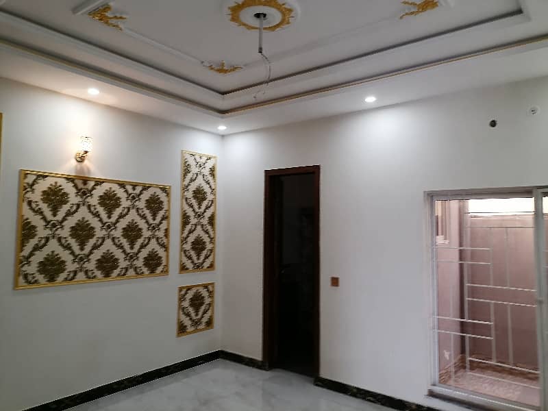 9.5 Marla Brand New Double Storey House  Sale  College Road Lahore 7